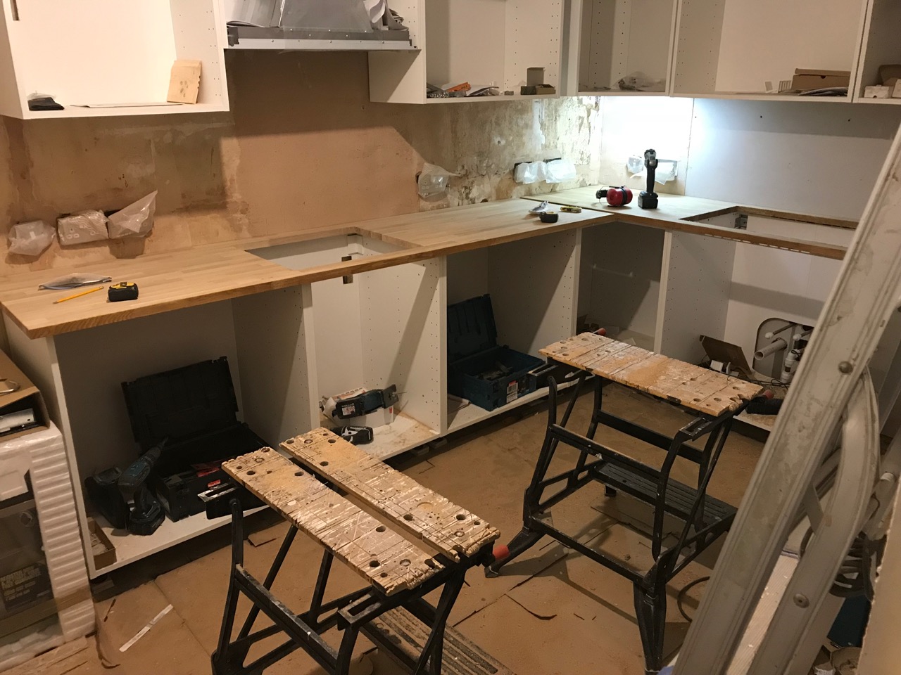 Oak worktop being fitted